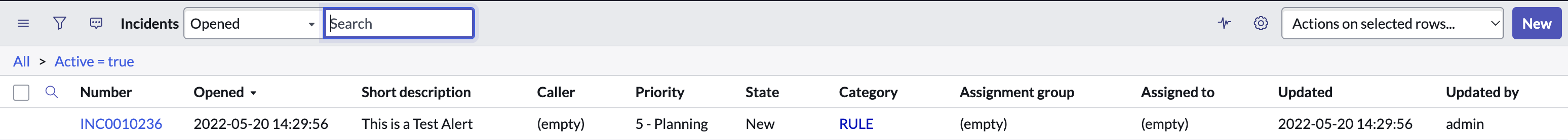 The Incident Table in ServiceNow contains a test alert.